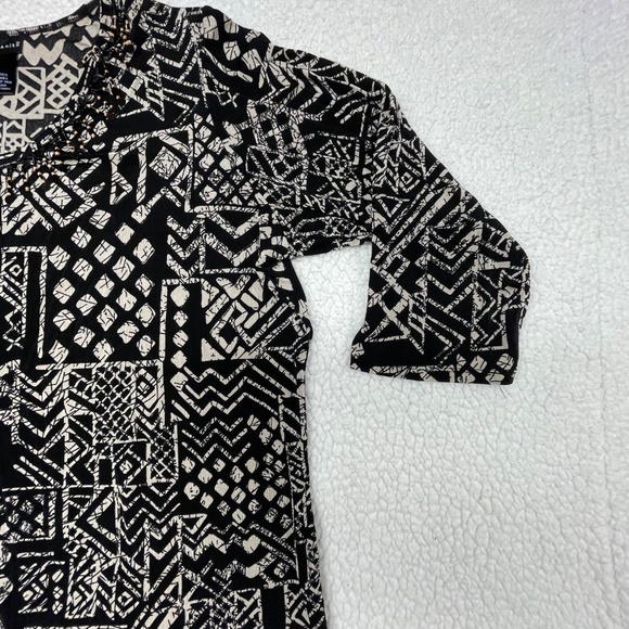 Women’s Citiknits 1X Black/Tan Top - Picture 4 of 14